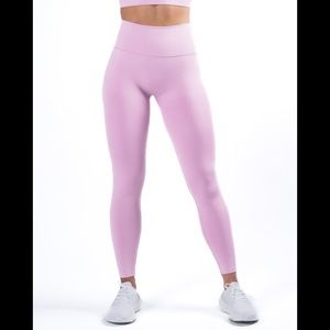 Nwt. Alphalete Halo Leggings